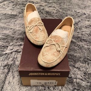 NWT! Johnson and Murphy loafers